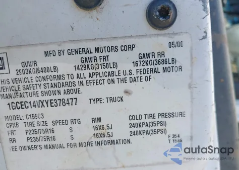 2000 Chevrolet Silverado 1500 z USA, uszkodzony, nr VIN 1GCEC14VXYE378477